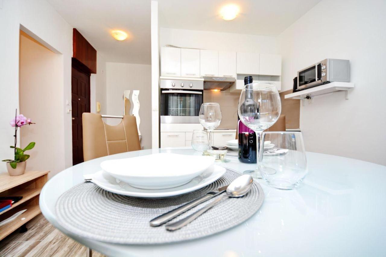 Apartment T&L Zadar Eksteriør billede